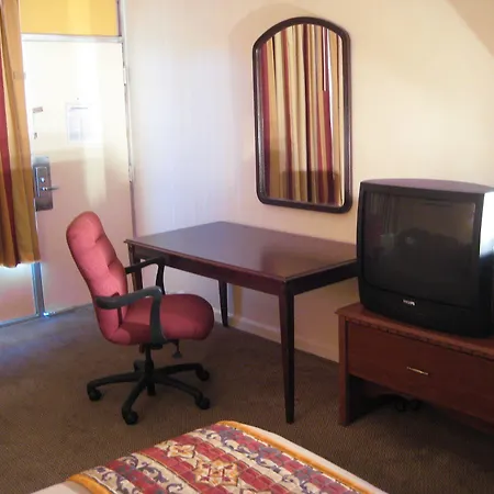 Charlotte Express Inn-3